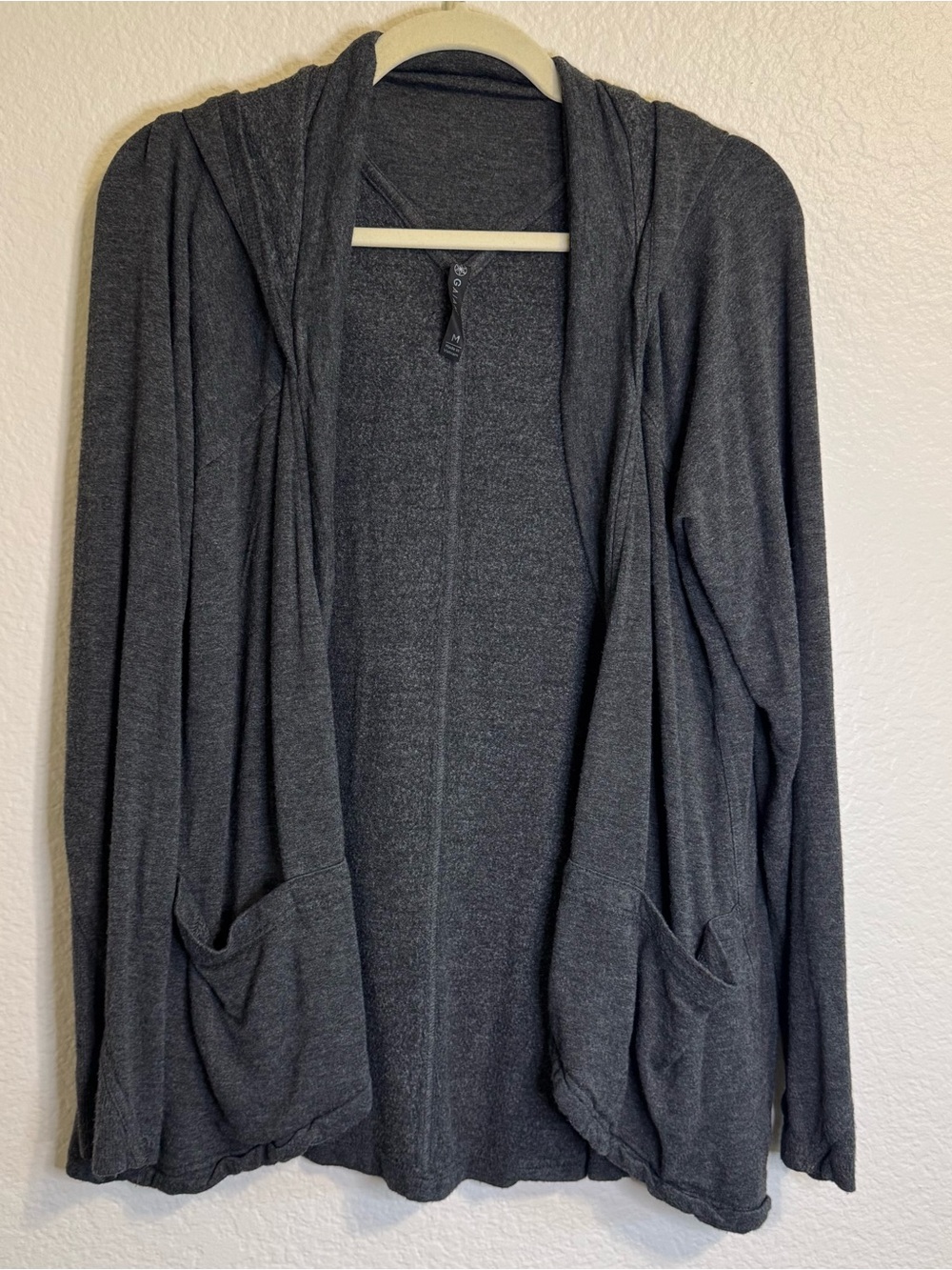 GAIAM SOFT Dark Charcoal Open-Front Draped Cardigan Pockets Thumb Hole - M - Picture 2 of 9